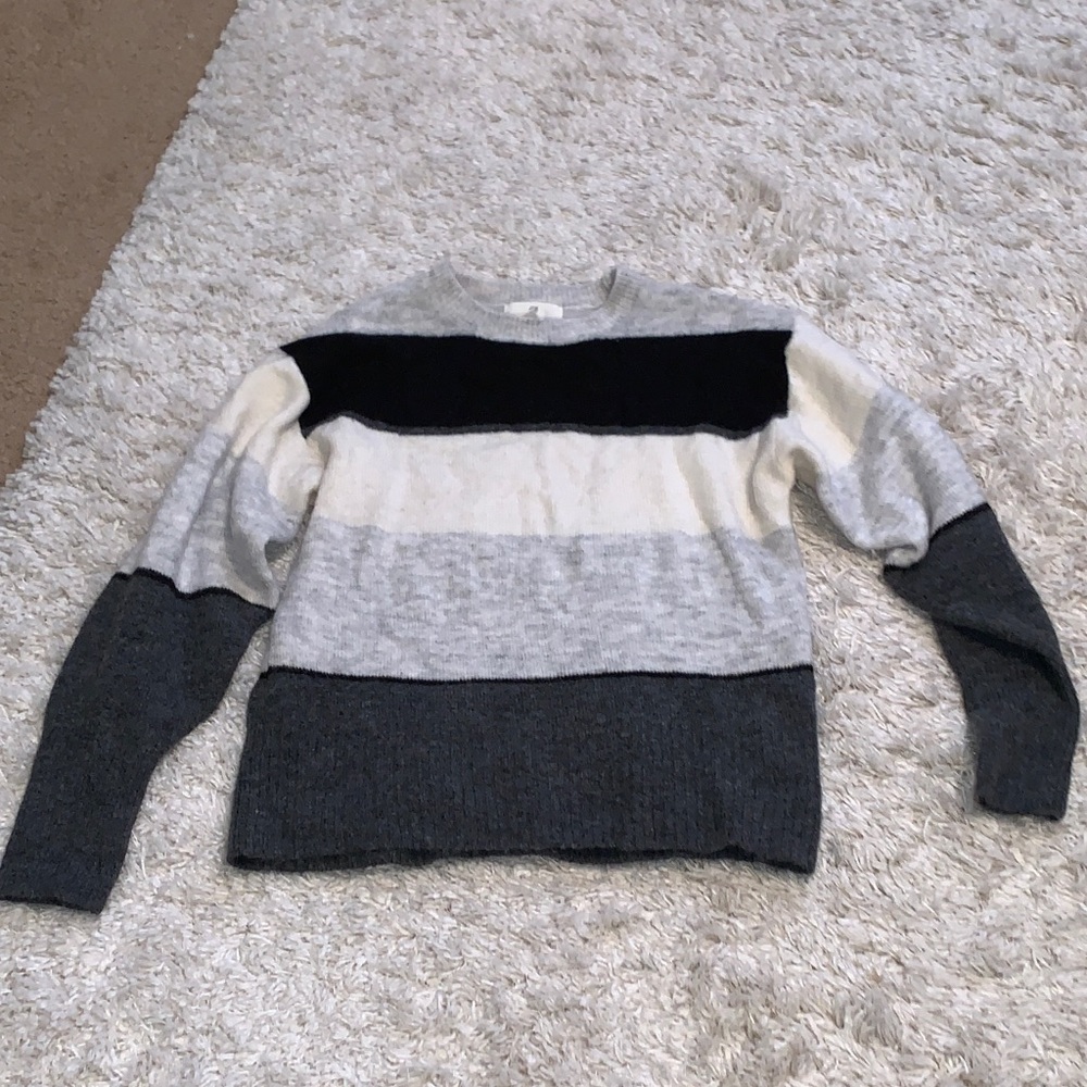 H&M Black, White, and Gray Striped Sweater